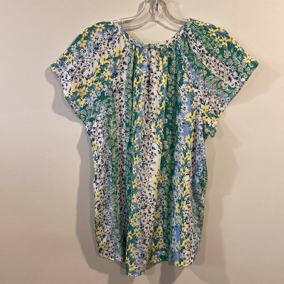 FAITH & ZOE Short Sleeve around Neck Top Size M - Picture 7 of 7